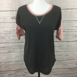-Rue21- Gray Pink Knit Short Sleeve Top Shirt